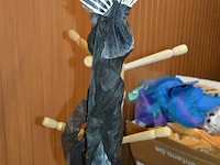 4 skulls - afbeelding 1 van  4