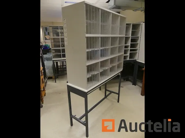 4 sorteerkasten met kluisjes voor post styromega - afbeelding 6 van  6