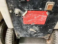 4 sproeiers / elektrische spuitwagens - afbeelding 3 van  5