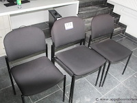 4 stapelbare burostoelen - afbeelding 1 van  1