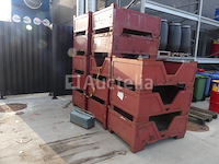 4 stapelbare metalen bakken - afbeelding 3 van  7