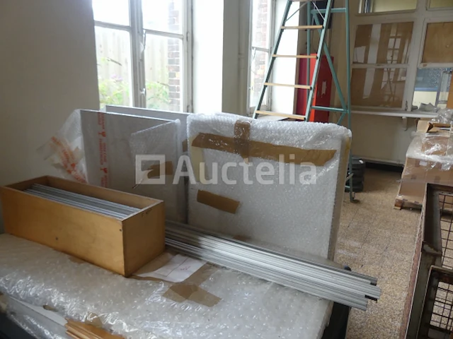 4 stapelbare plastic containers - afbeelding 1 van  11