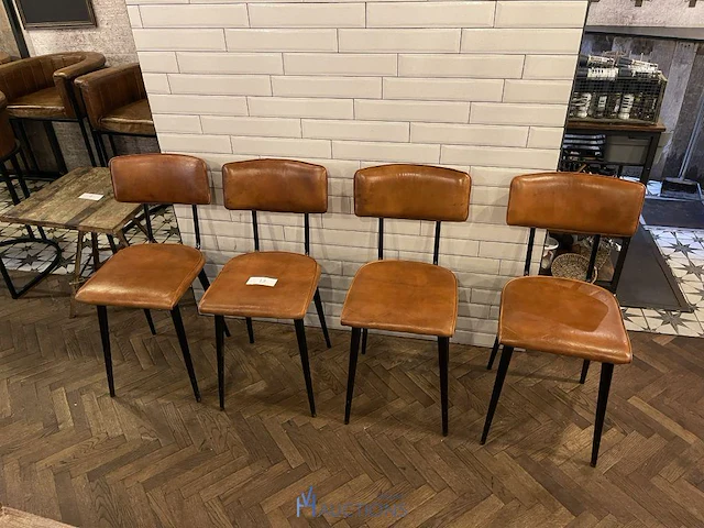 4 stoelen - afbeelding 1 van  2