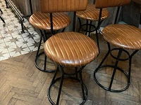 4 stoelen - afbeelding 2 van  2