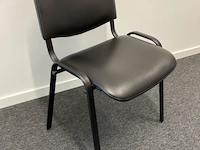 4 stoelen - afbeelding 2 van  3