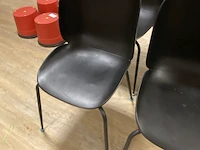 4 stoelen - afbeelding 2 van  3