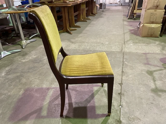4 stoelen - afbeelding 1 van  5