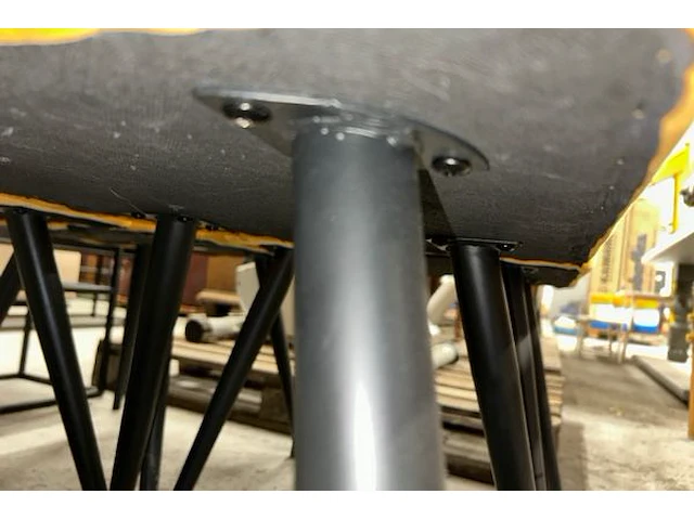 4 stoelen - afbeelding 4 van  4