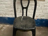 4 stoelen - afbeelding 2 van  3