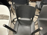 4 stoelen - afbeelding 3 van  4