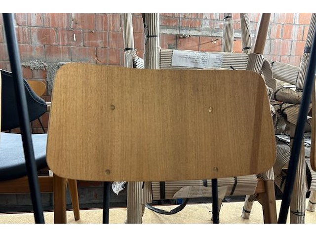 4 stoelen - afbeelding 2 van  4