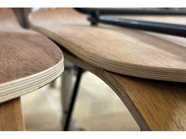 4 stoelen - afbeelding 4 van  4