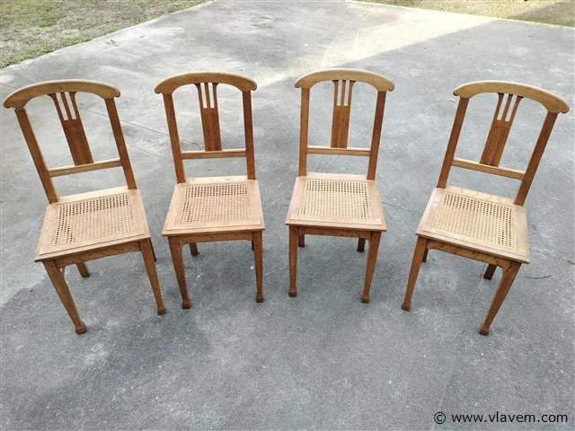4 stoelen - afbeelding 1 van  1