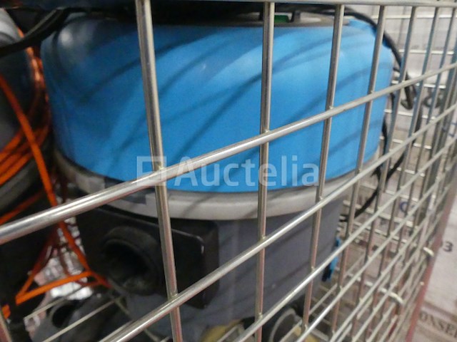 4 stofzuigers - afbeelding 2 van  5