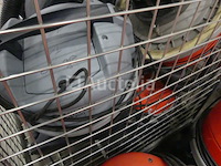 4 stofzuigers - afbeelding 1 van  4