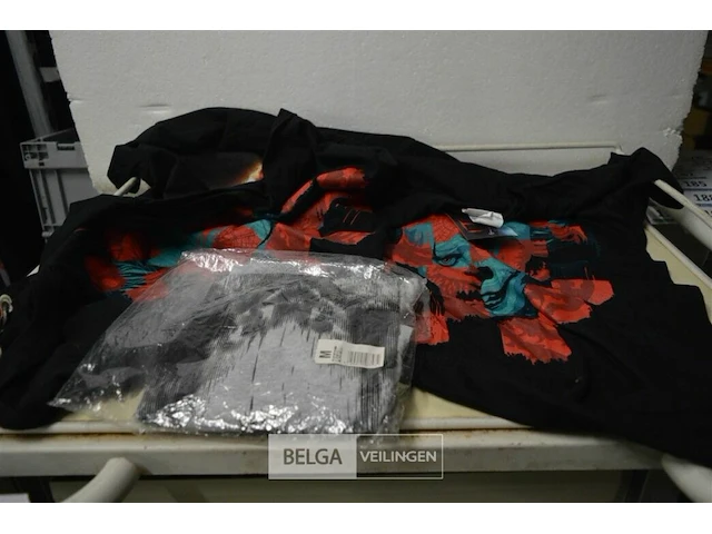 4 t shirt halloween 3s, 1m - afbeelding 1 van  3