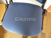 4 tafels en 8 stoelen - afbeelding 4 van  5