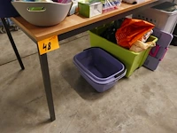4 tafels, houten bovenblad - afbeelding 3 van  3
