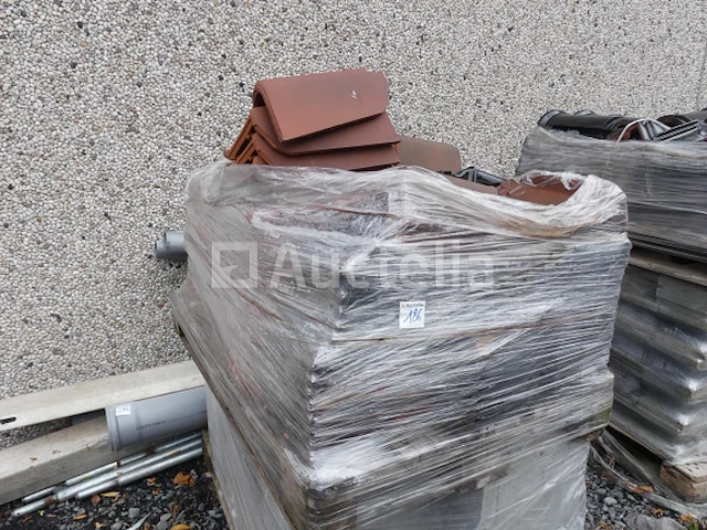 4 tegel pallets - afbeelding 11 van  17