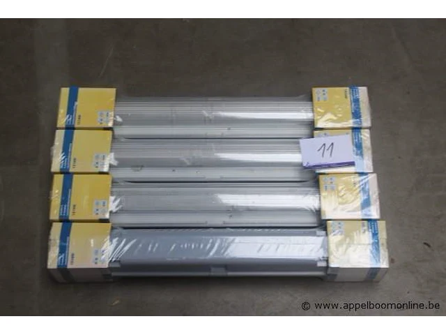 4 tl armaturen - afbeelding 1 van  2