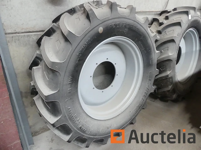 4 tractor wielen carlisle - afbeelding 3 van  18