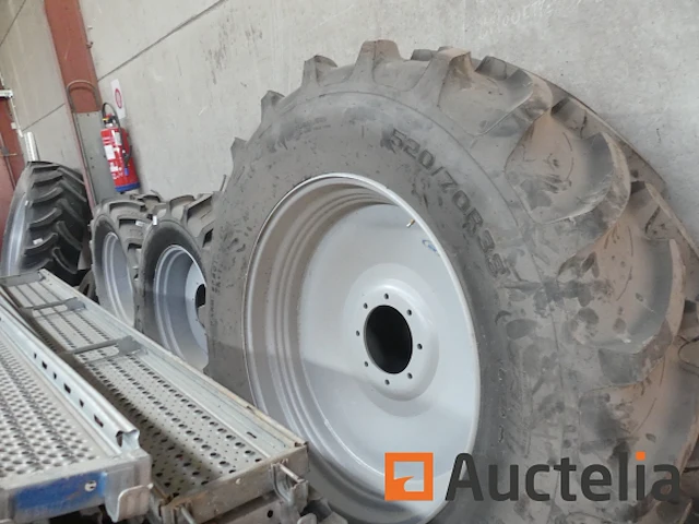4 tractor wielen carlisle - afbeelding 8 van  18