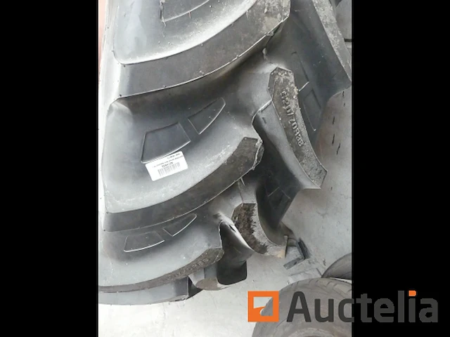 4 tractor wielen carlisle - afbeelding 9 van  18