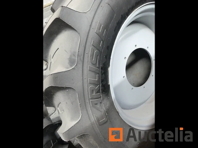 4 tractor wielen carlisle - afbeelding 13 van  18