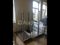 4 trolleys - afbeelding 1 van  4