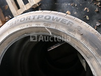 4 tweedehands banden good yaer sportpower 2 (afmetingen: 225/45 zr17 94y) - afbeelding 1 van  4
