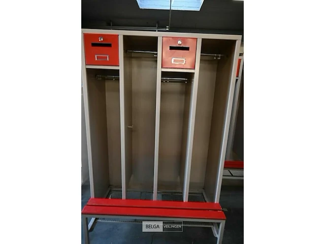 4 vaks open kleerkast met zitbank - afbeelding 1 van  1