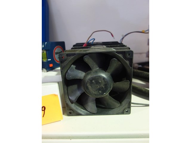 4 ventilators - afbeelding 1 van  3