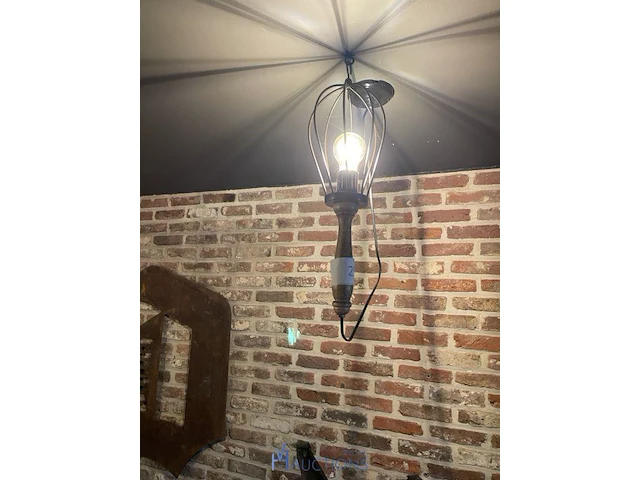 4 verlichtingsarmaturen - afbeelding 4 van  4