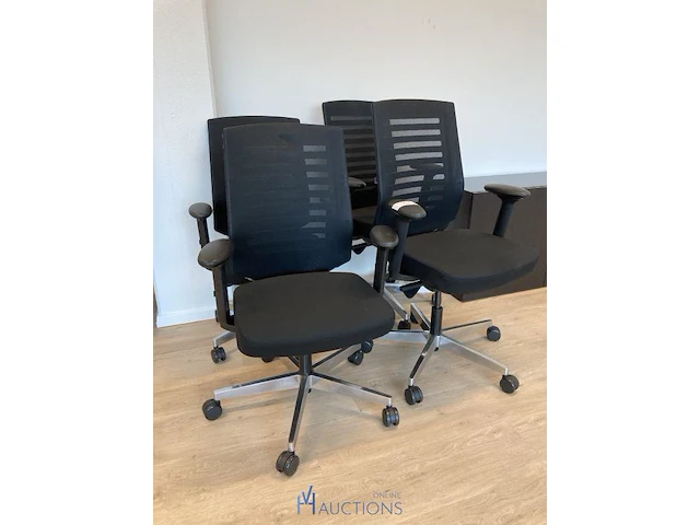 4 verrijdbare typiste stoelen - afbeelding 1 van  5
