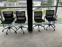 4 verrijdbare typistenstoelen vitra - afbeelding 1 van  5