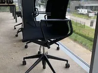 4 verrijdbare typistenstoelen vitra - afbeelding 3 van  5