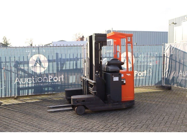 4-weg reachtruck met vorkversteller rocla tem20trev4800 elektrisch 2000kg 1999 - afbeelding 1 van  1