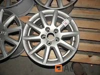 4 wielen voor audi - afbeelding 2 van  5