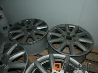 4 wielen voor audi - afbeelding 5 van  5