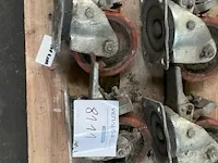 4 wielen - afbeelding 2 van  3