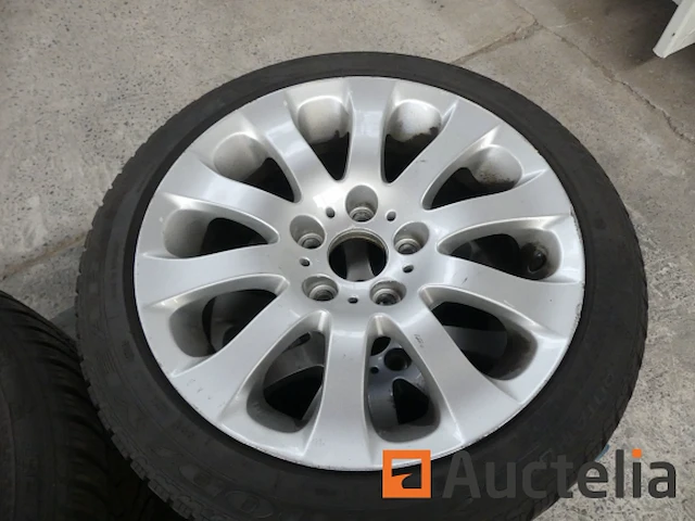 4 winterbanden op goodyear eagle ultra grip aluminium velgen - afbeelding 2 van  5