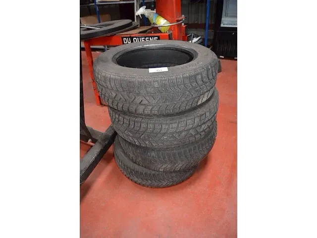 4 winterbanden pirelli snowcontrol serie ii 185/65r15 88t m+s - afbeelding 1 van  6