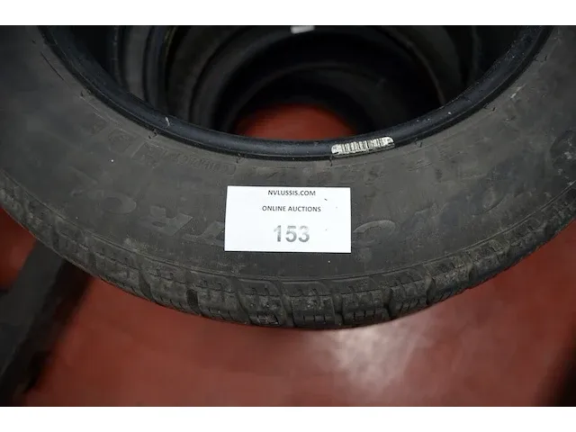 4 winterbanden pirelli snowcontrol serie ii 185/65r15 88t m+s - afbeelding 2 van  6