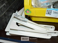 4 witte leggerdragers - afbeelding 1 van  3