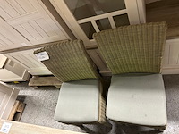 4 witte rieten stoelen - afbeelding 1 van  3