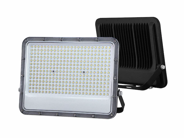 4 x 200w 3000k led breedstralers met lens waterdicht - afbeelding 3 van  7
