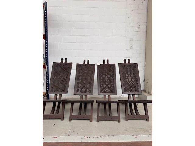 4 x afrikaanse stoelen - afbeelding 1 van  3