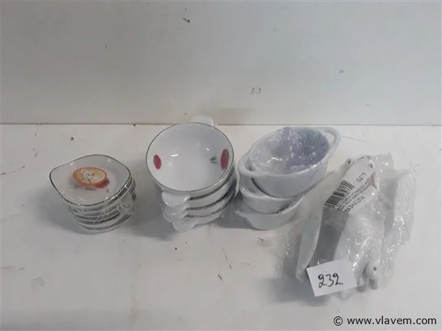 4 x aperoset porselein 4 assorti - afbeelding 1 van  2