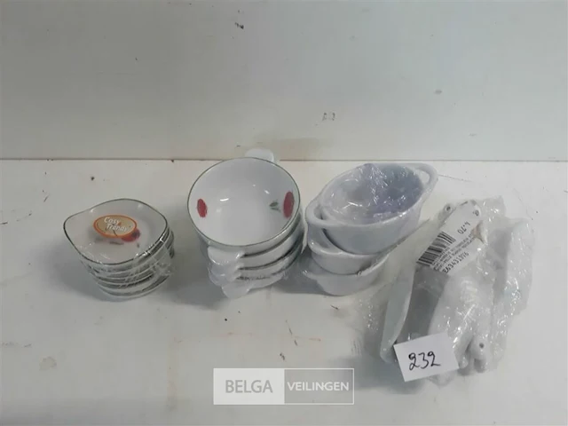 4 x aperoset porselein 4 assorti - afbeelding 1 van  3