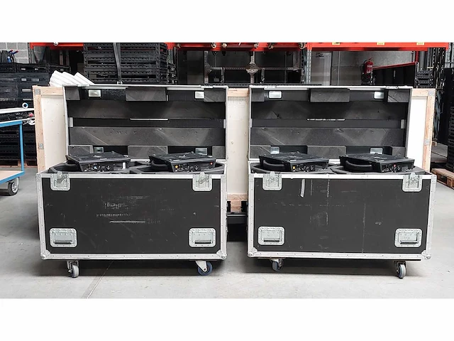 4 x clay paky scenius profile 1400w - afbeelding 2 van  11